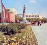 Grozny_old_pamyatnik_Leninu.jpg