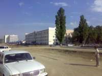Grozny_new_sleva_med_uchilische.jpg